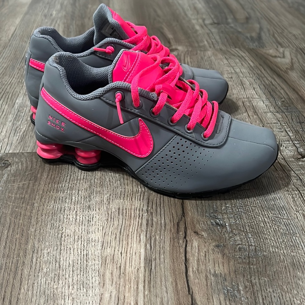 Nike shox youth 4.5